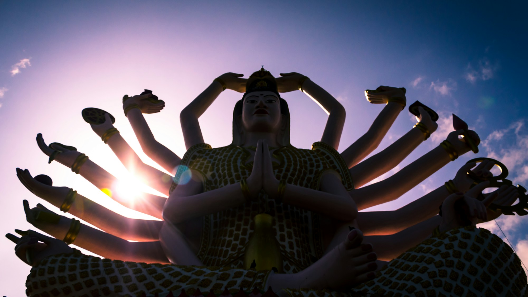 Exploring Koh Bon: A Comprehensive Travel Guide