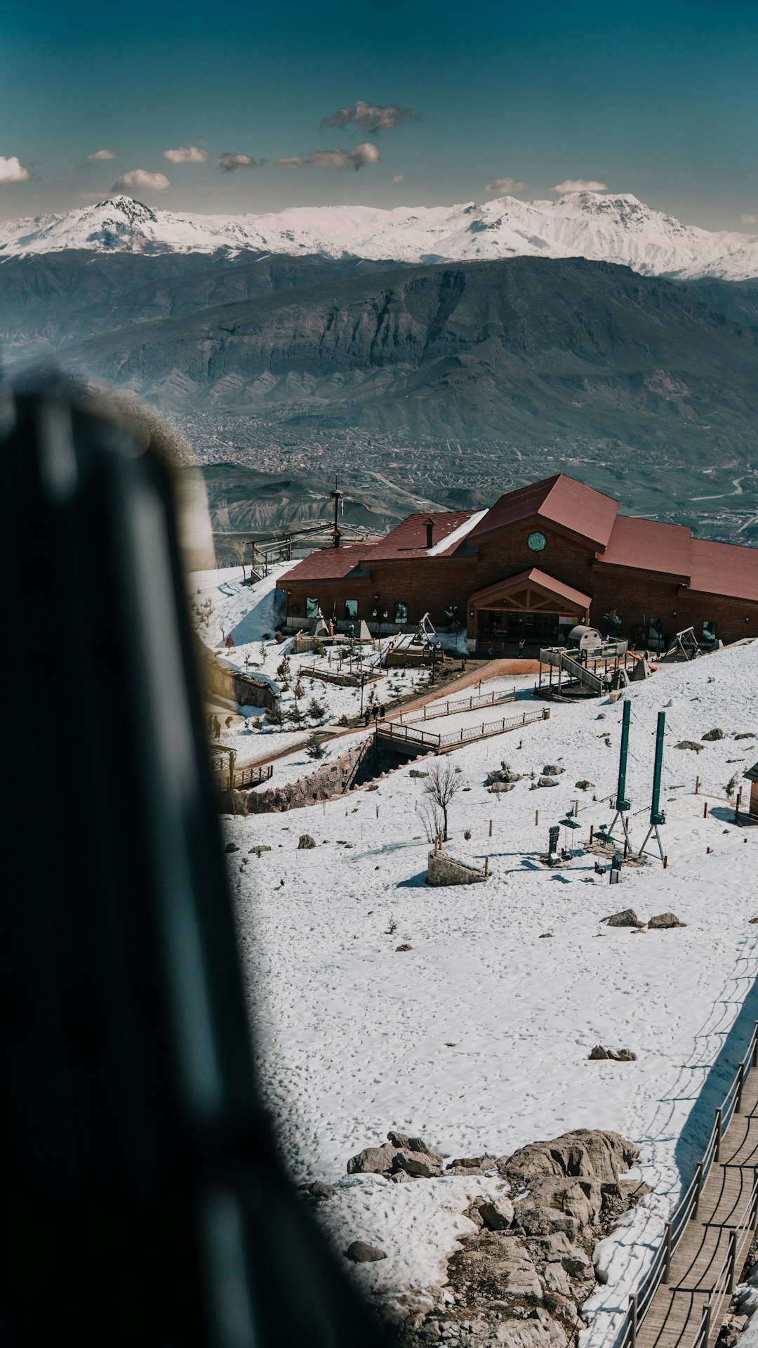 house near mountain