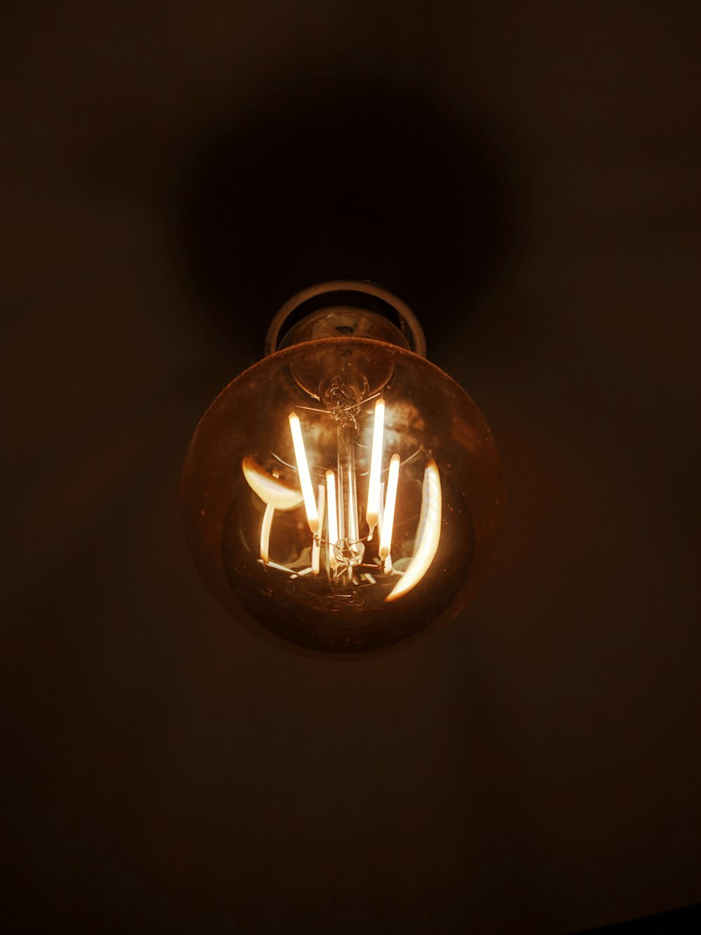 yellow bulb light