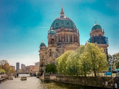 Berlin Cathedral - 从 Friedrichs Bridge, Germany