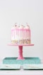 fondant cake with stand