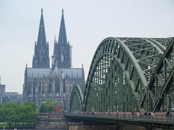 A picture showing the famous Cologne Cathedral and Hohenzollern Bridge 