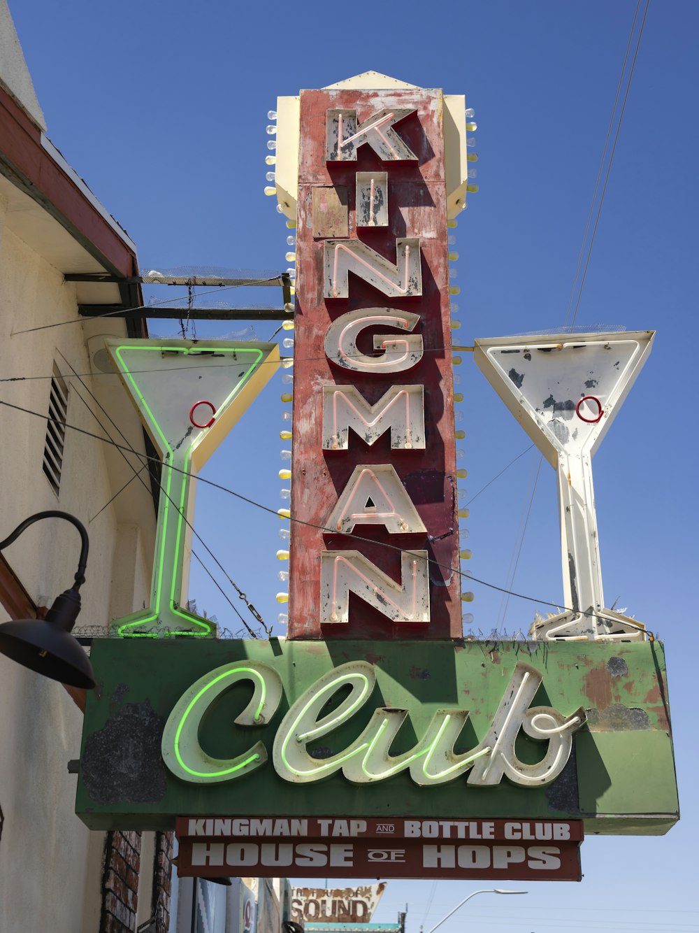 KIngman signage