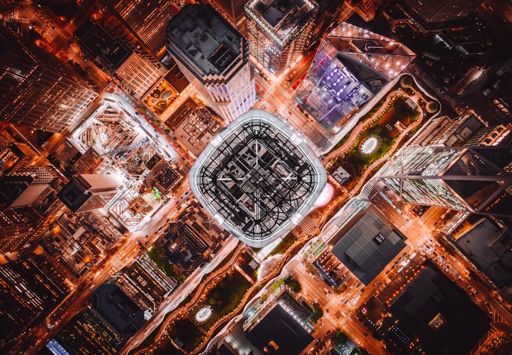 foto aérea do edifício alto