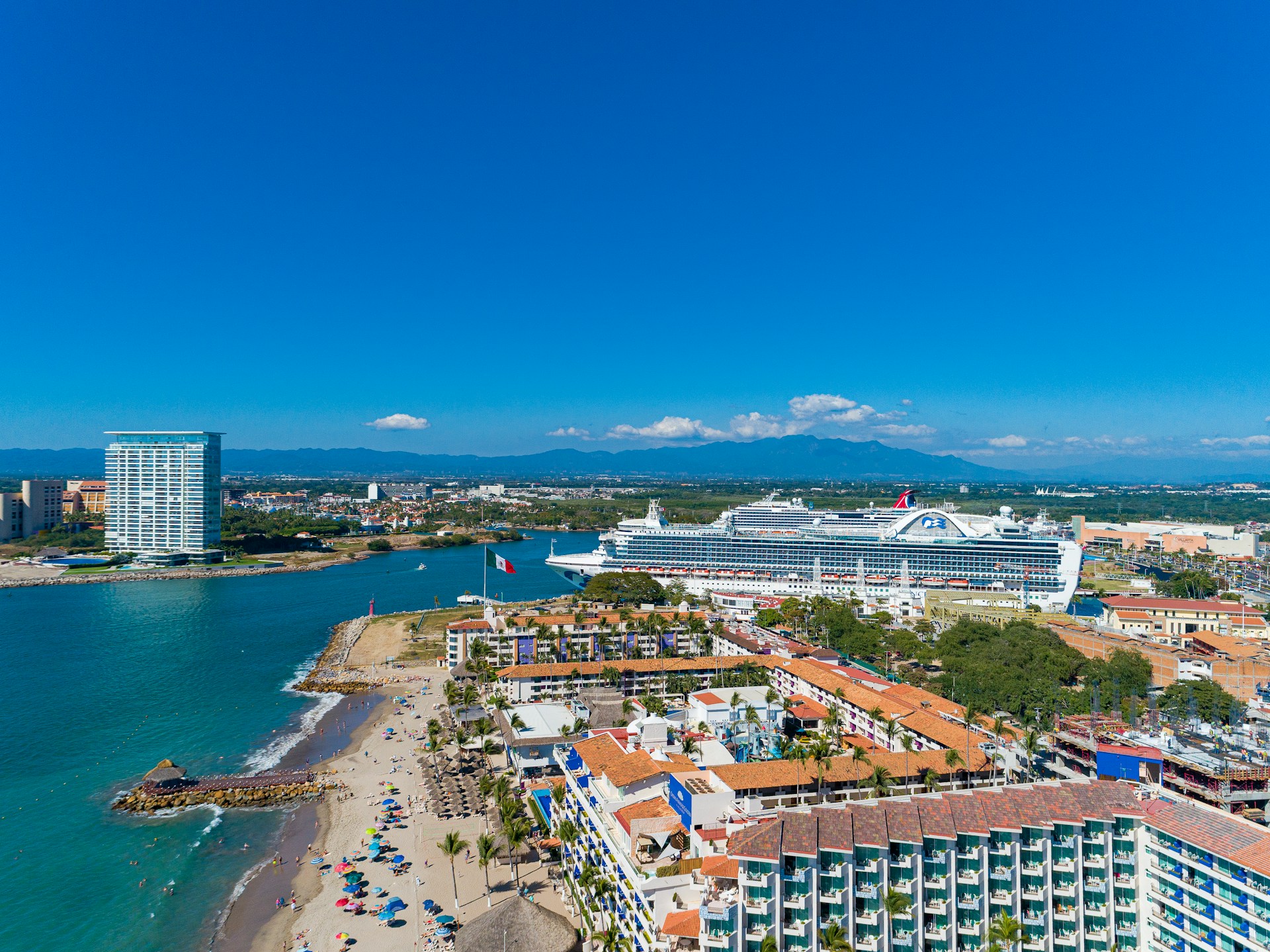 black and brown leather padded tub sofa