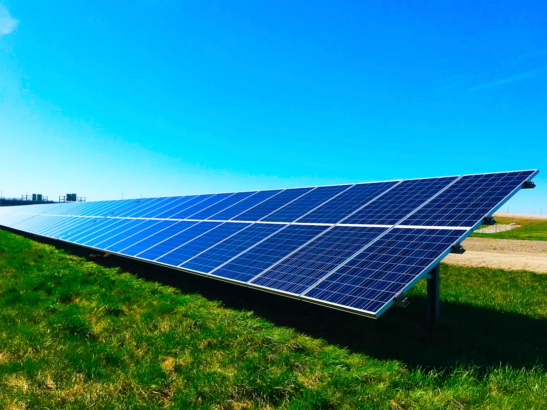 Veldopstelling zonnepanelen