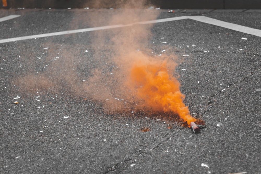 Bombe Fumigène Couleur Photos  Télécharger des images gratuites sur  Unsplash