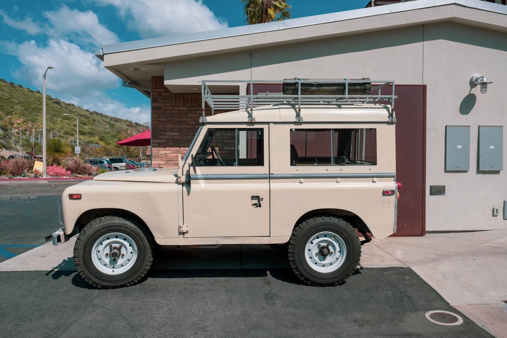 white jeep near house