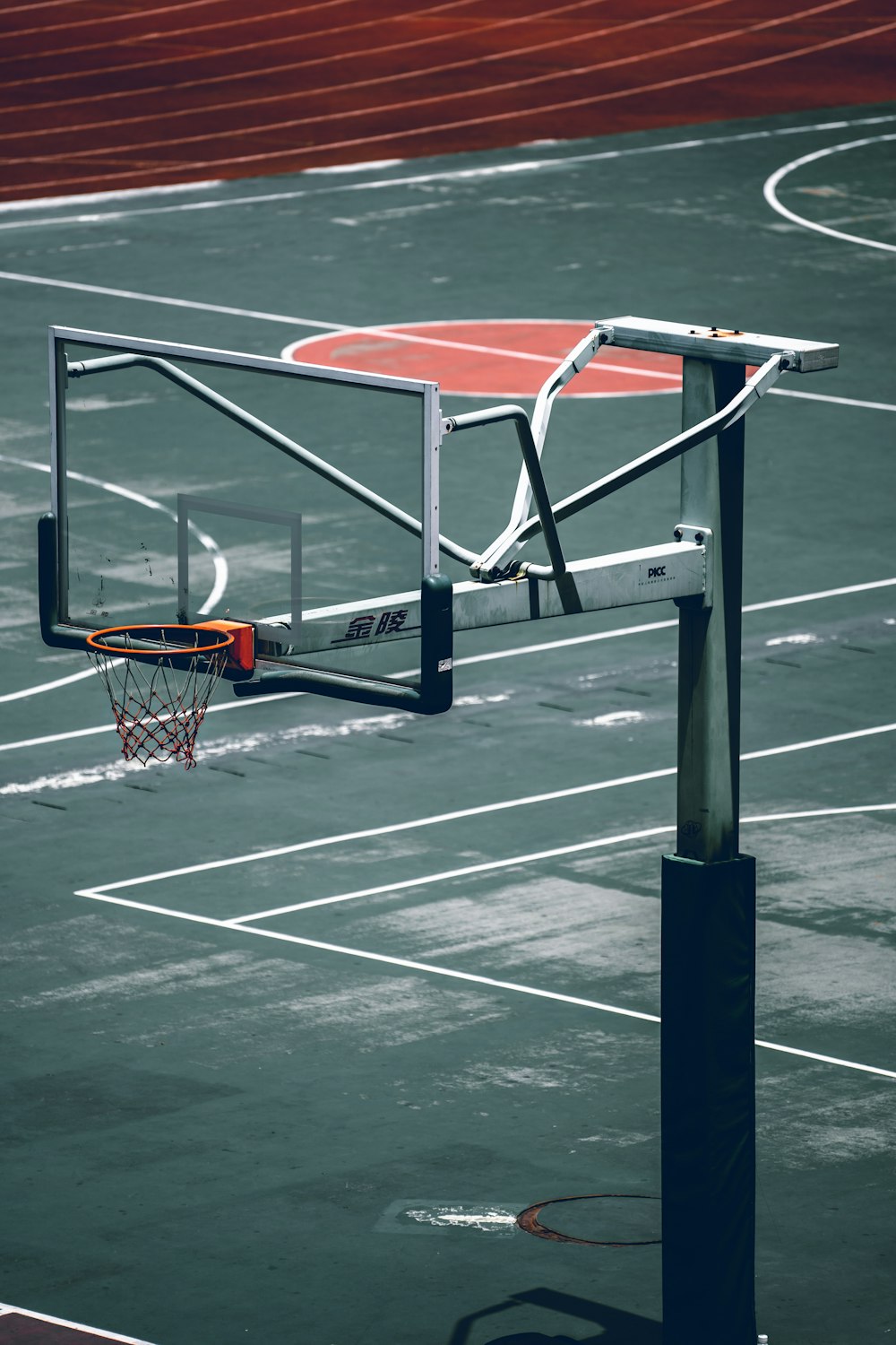 white and black asketball hoop