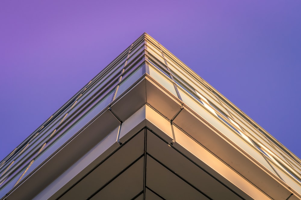 white concrete building close-up photography