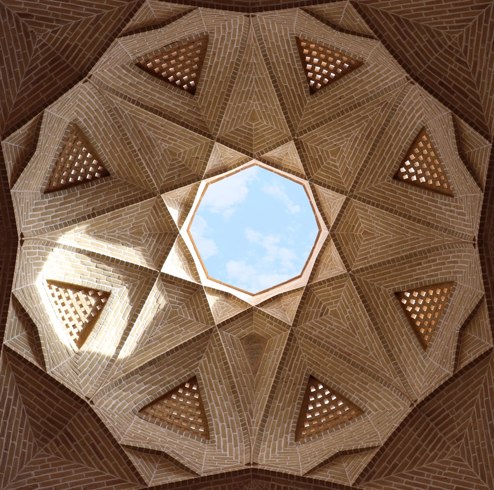 gray ceiling close-up photography