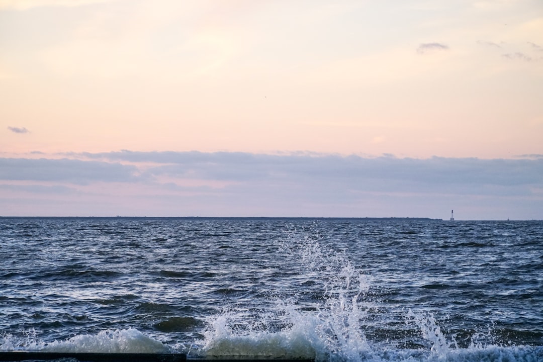 7 Underrated US Beach Towns for