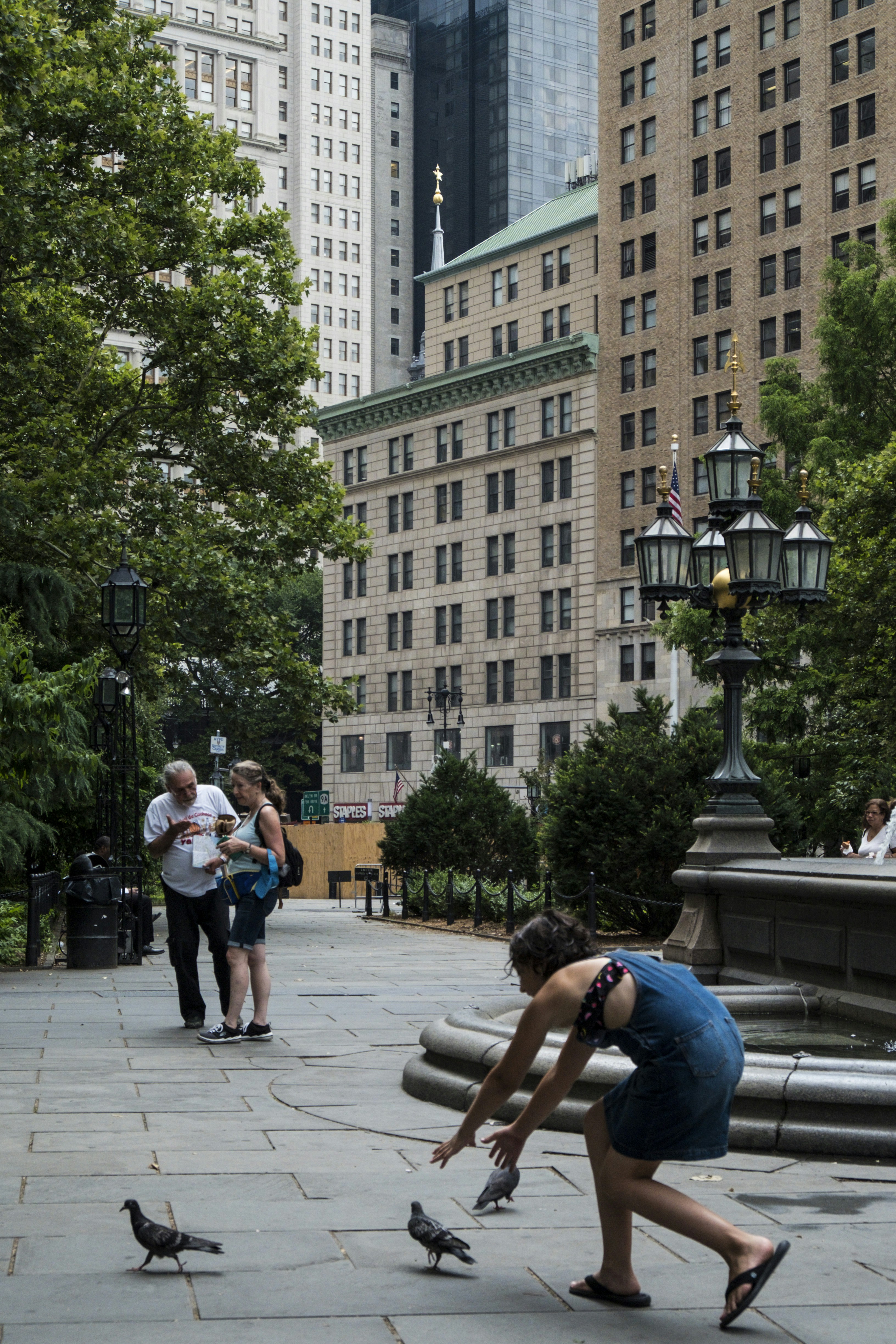 Runner reviewing marathon lodging guide and NYC race hotels on map before booking