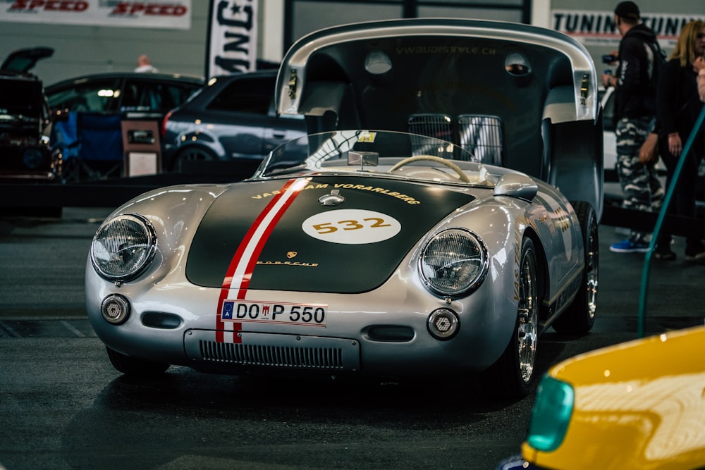 classic silver Porsche car