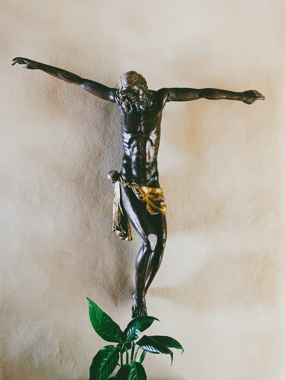 Crucifix decor