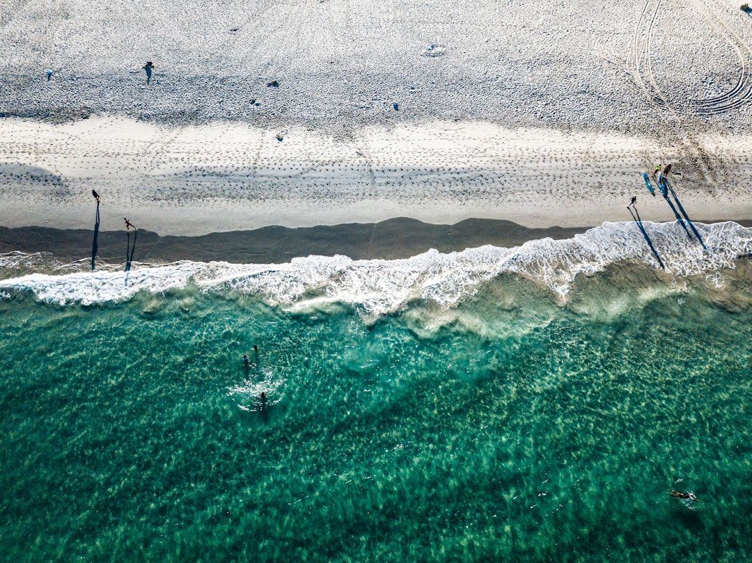 travelers stories about Shore in 14 Leighton Beach Blvd, Australia