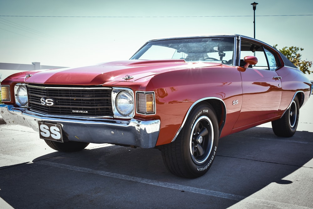 red coupe