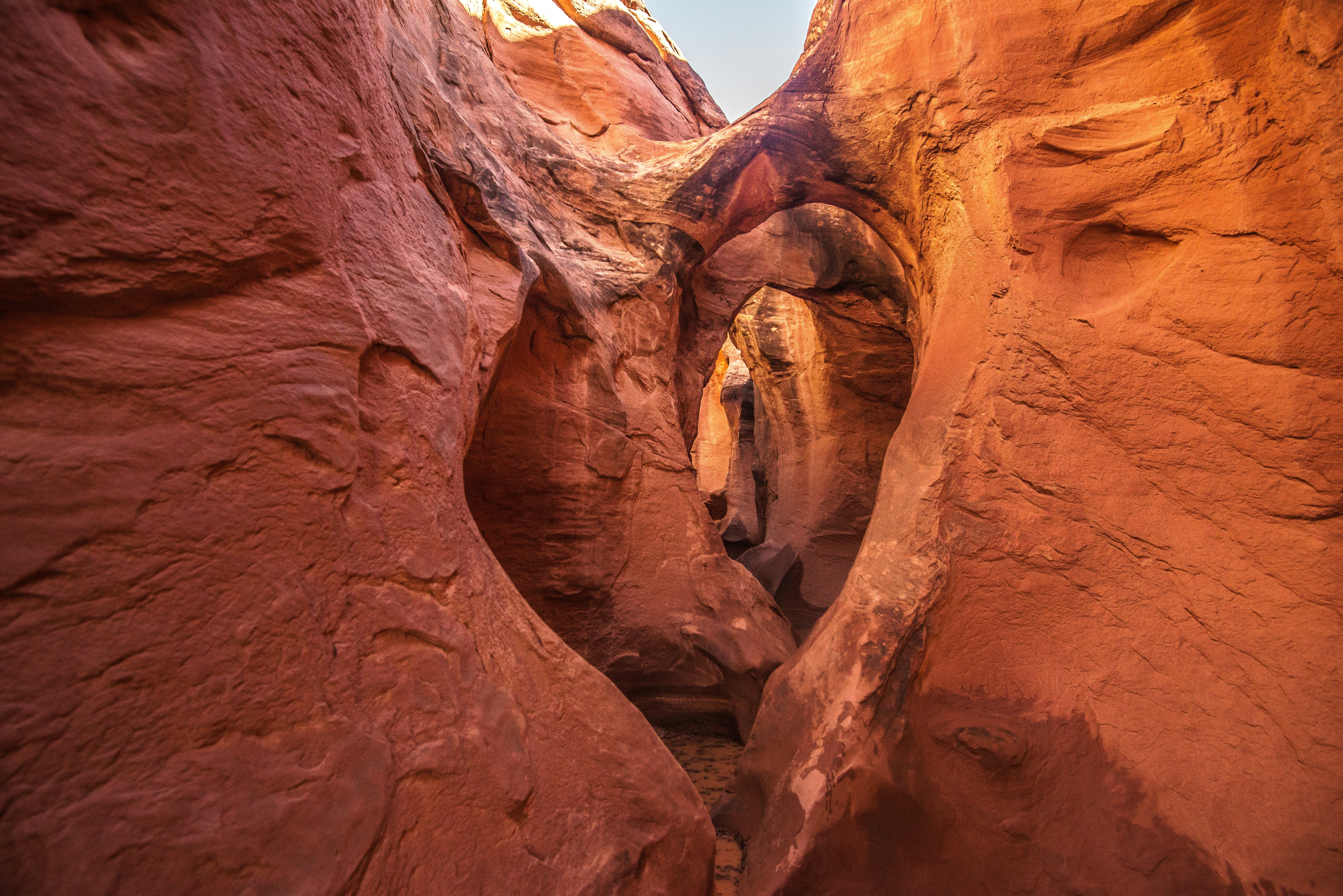 brown canyon cave