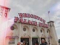 Best Local Markets in Brighton for Food, Crafts, and Real Community Life