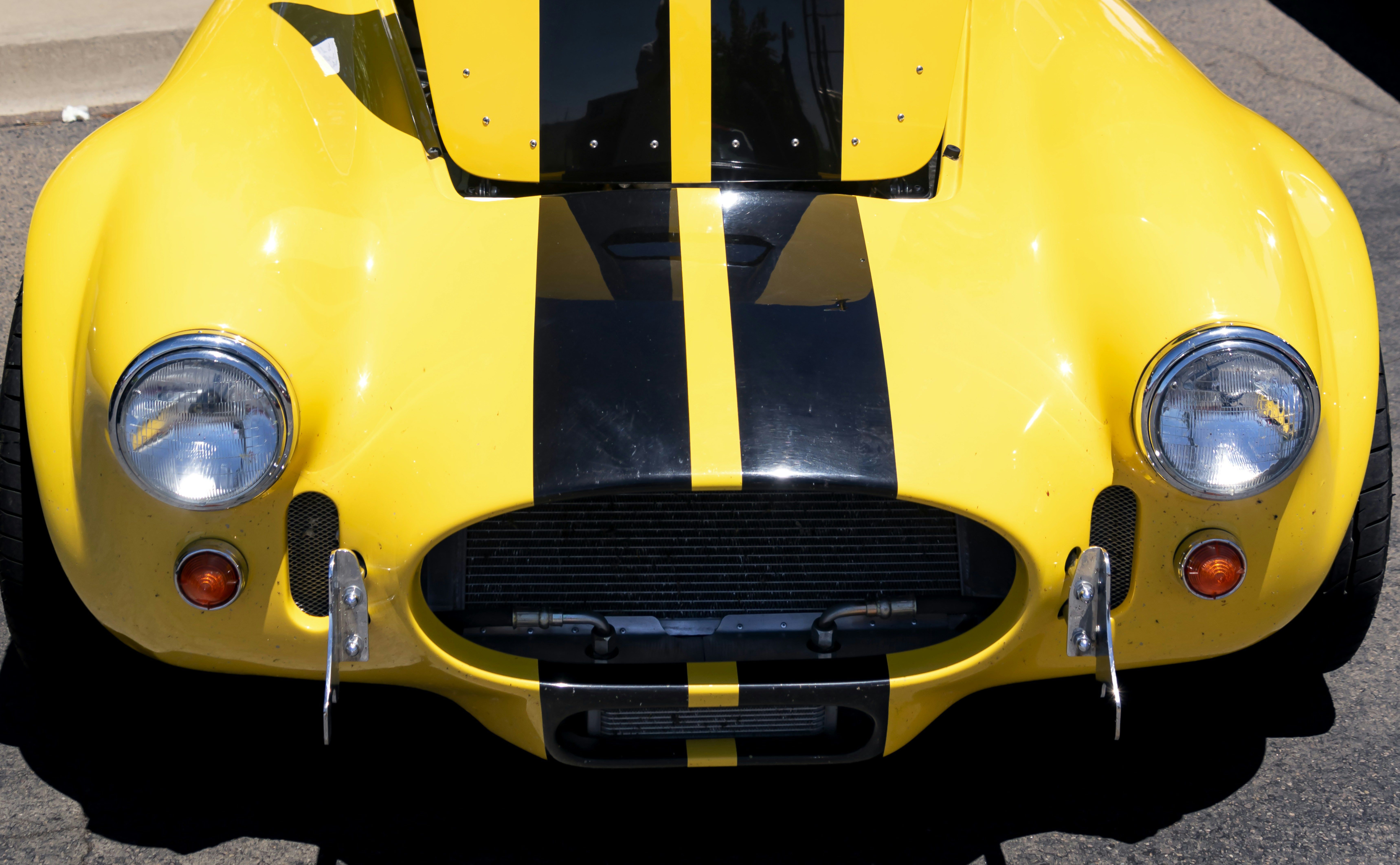 Shelby Cobra 427 roadster, ilustrasi artikel The Ultimate Shelby Cobra 427 Wallpaper Guide: Iconic Open-Top Power 8