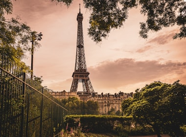 Eiffel Tower under gray sky