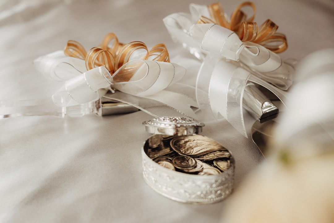 white-and-brown mesh ribbon decors