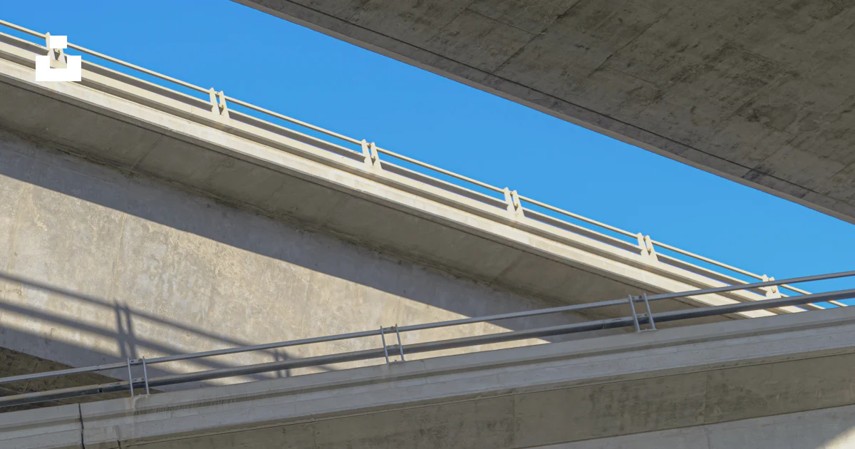 Bridge Backside A view of the underside of a bridge from below photo – Free Texture ...