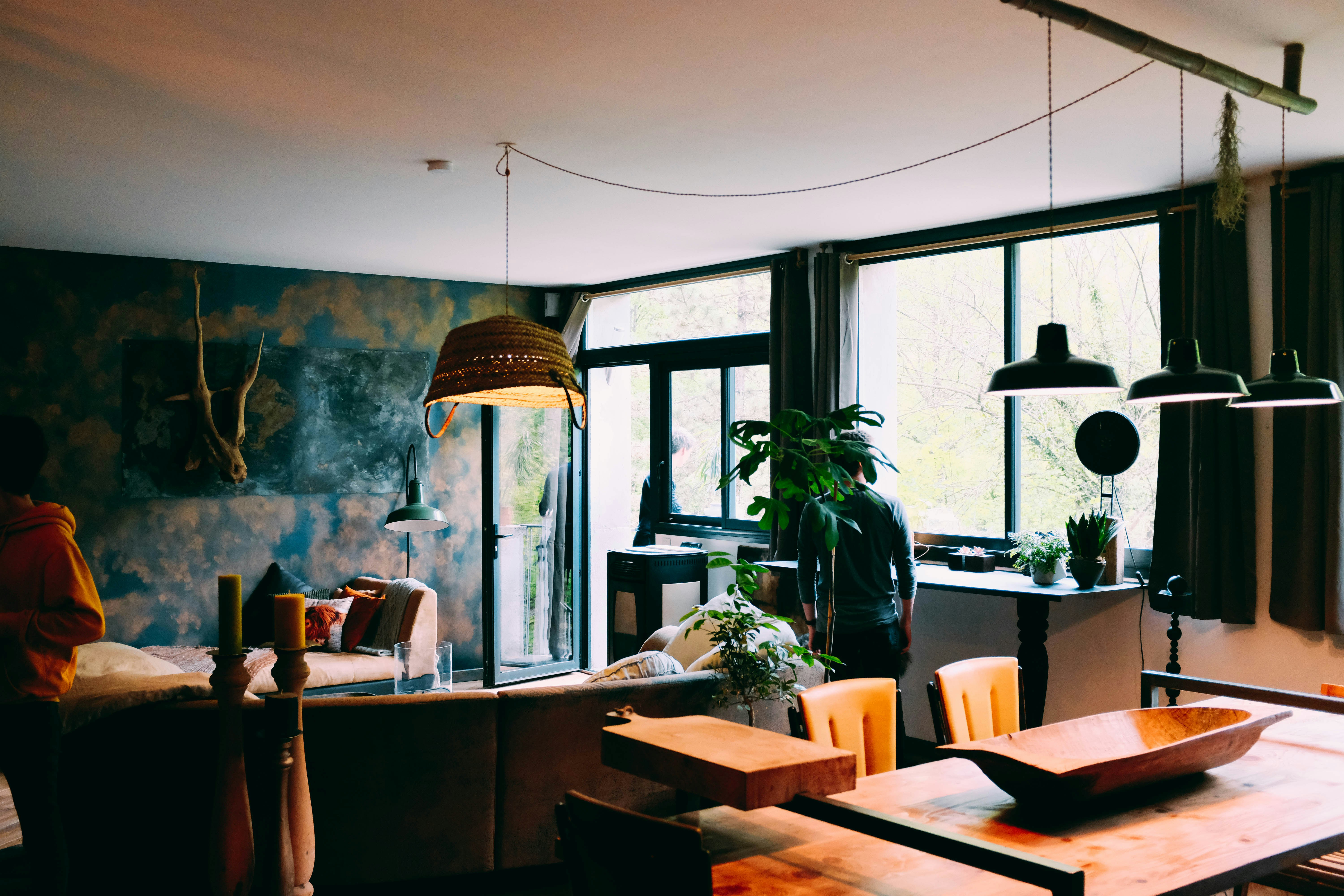 Photo by adrienolichon