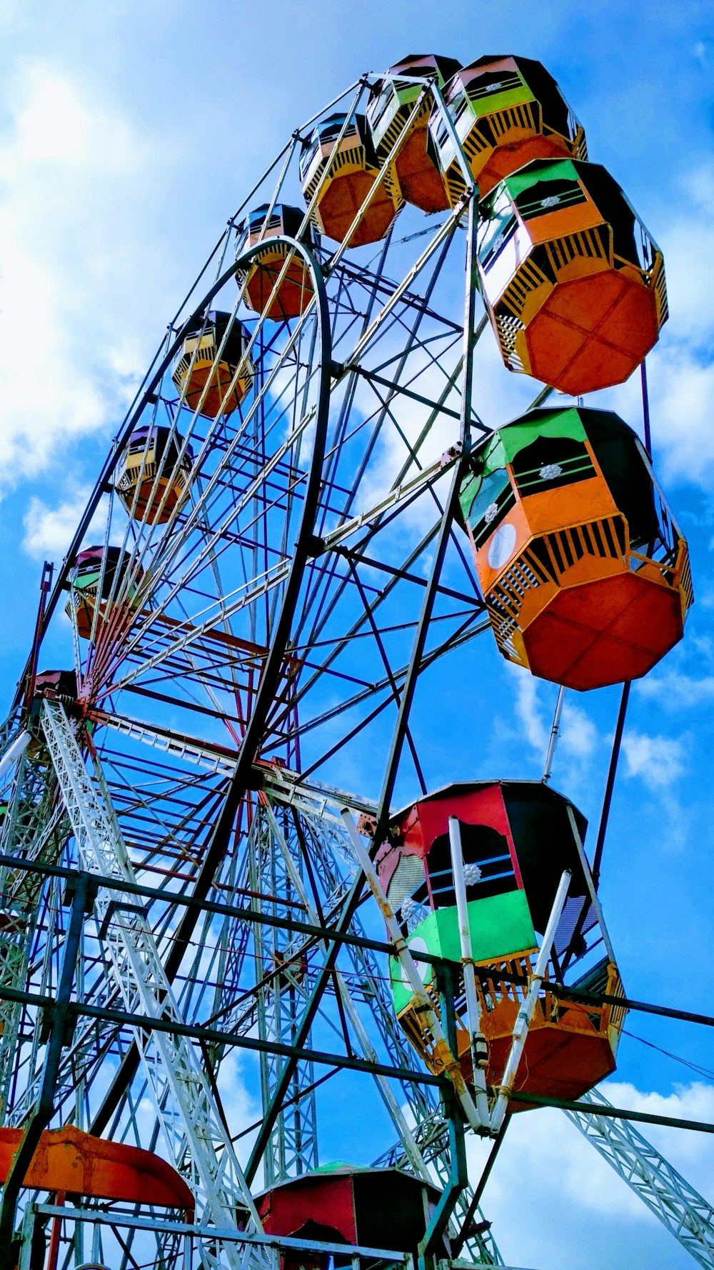 multicolored Ferris wheel photo