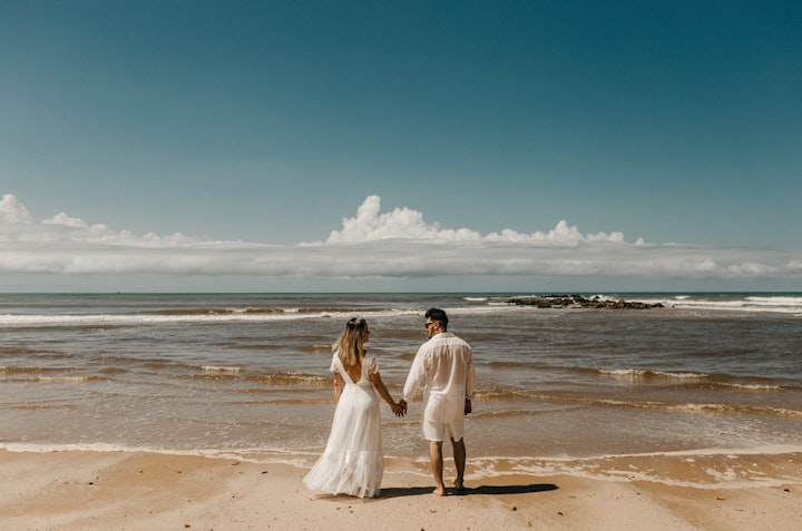 How to Plan a Beachfront Wedding Ceremony at Laguna Phuket 