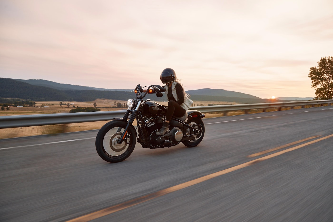 / Motorcycle