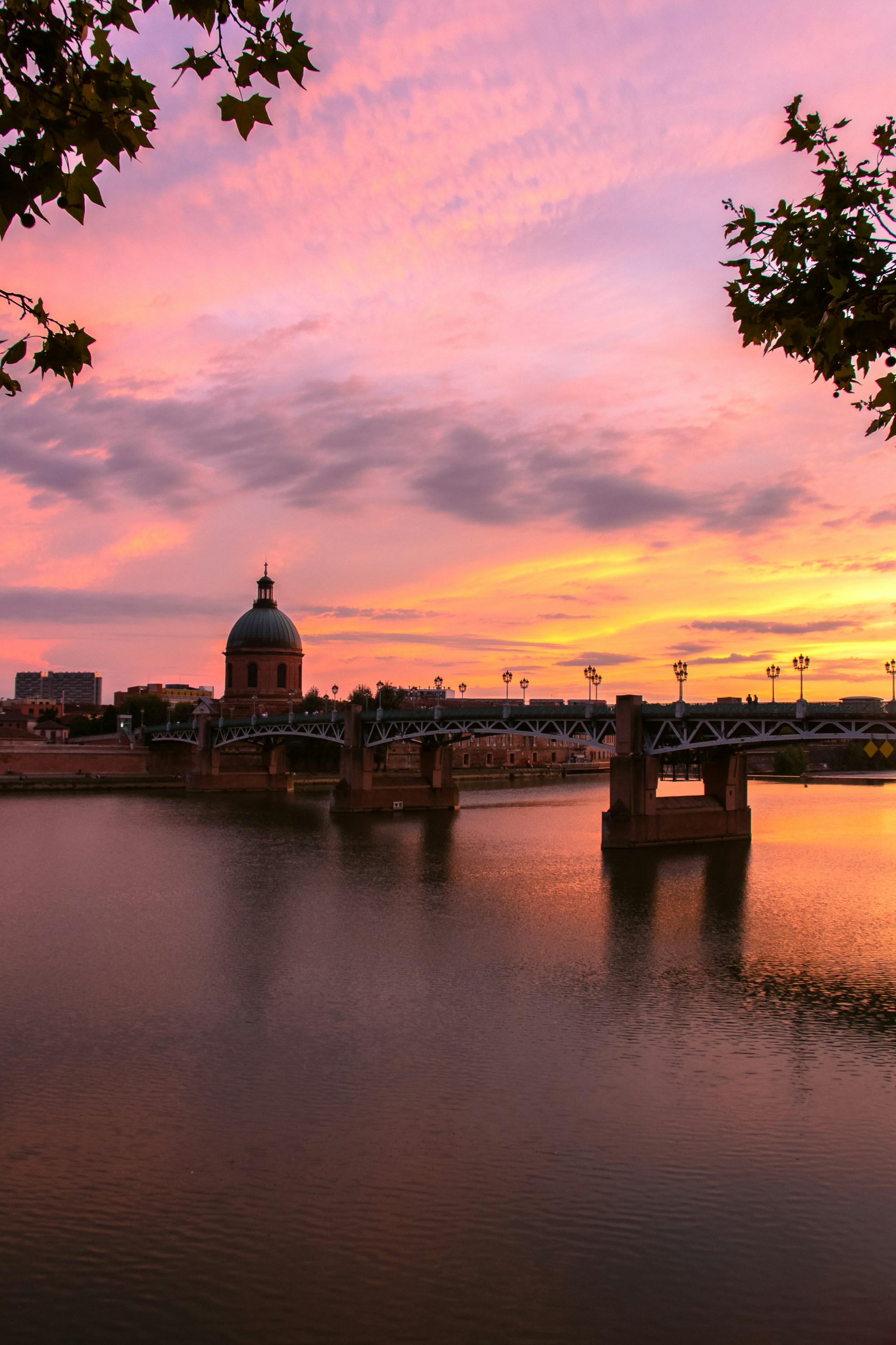 Best Times to Visit Toulouse: Weather, Seasons & Months
