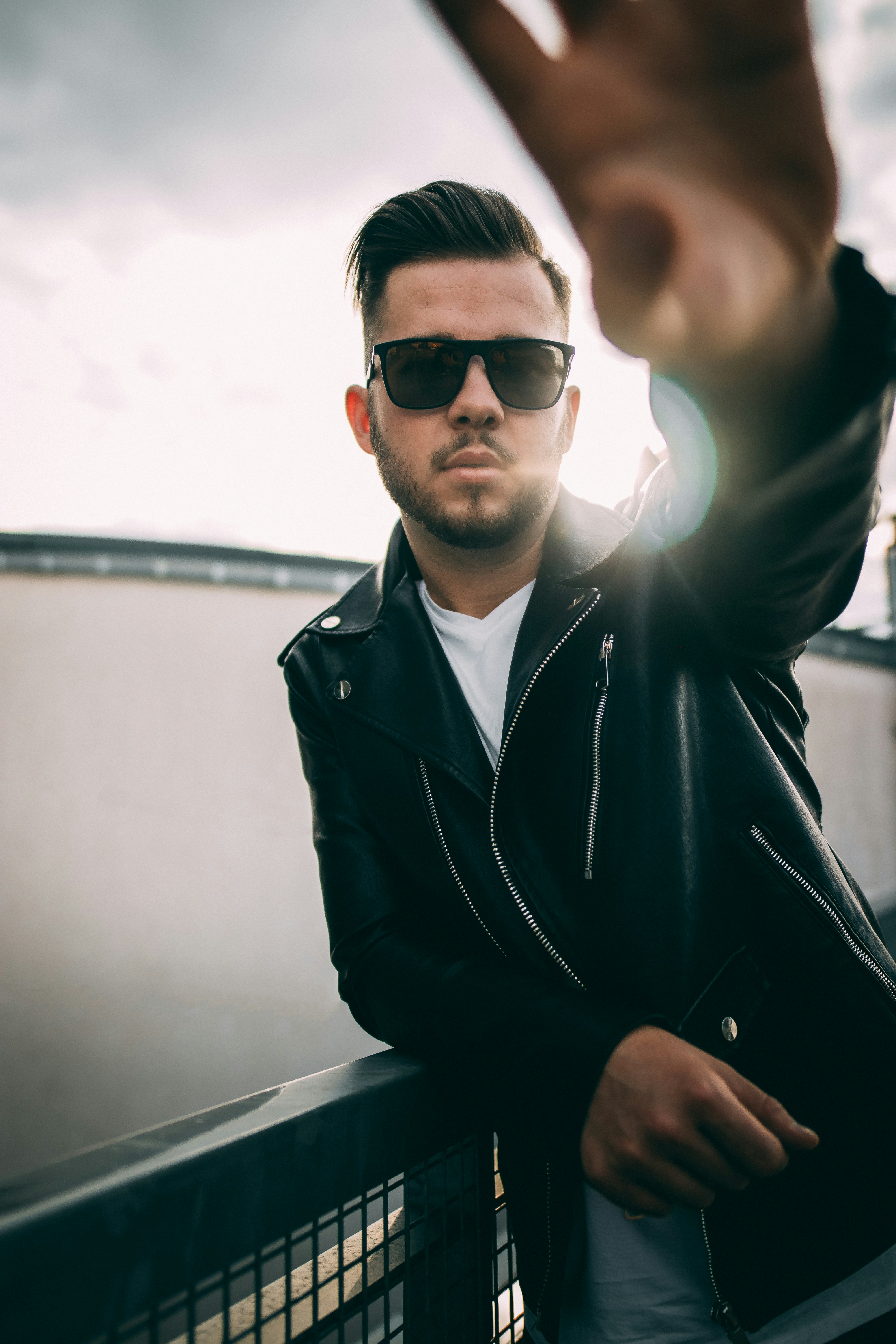 Photo by denesroland