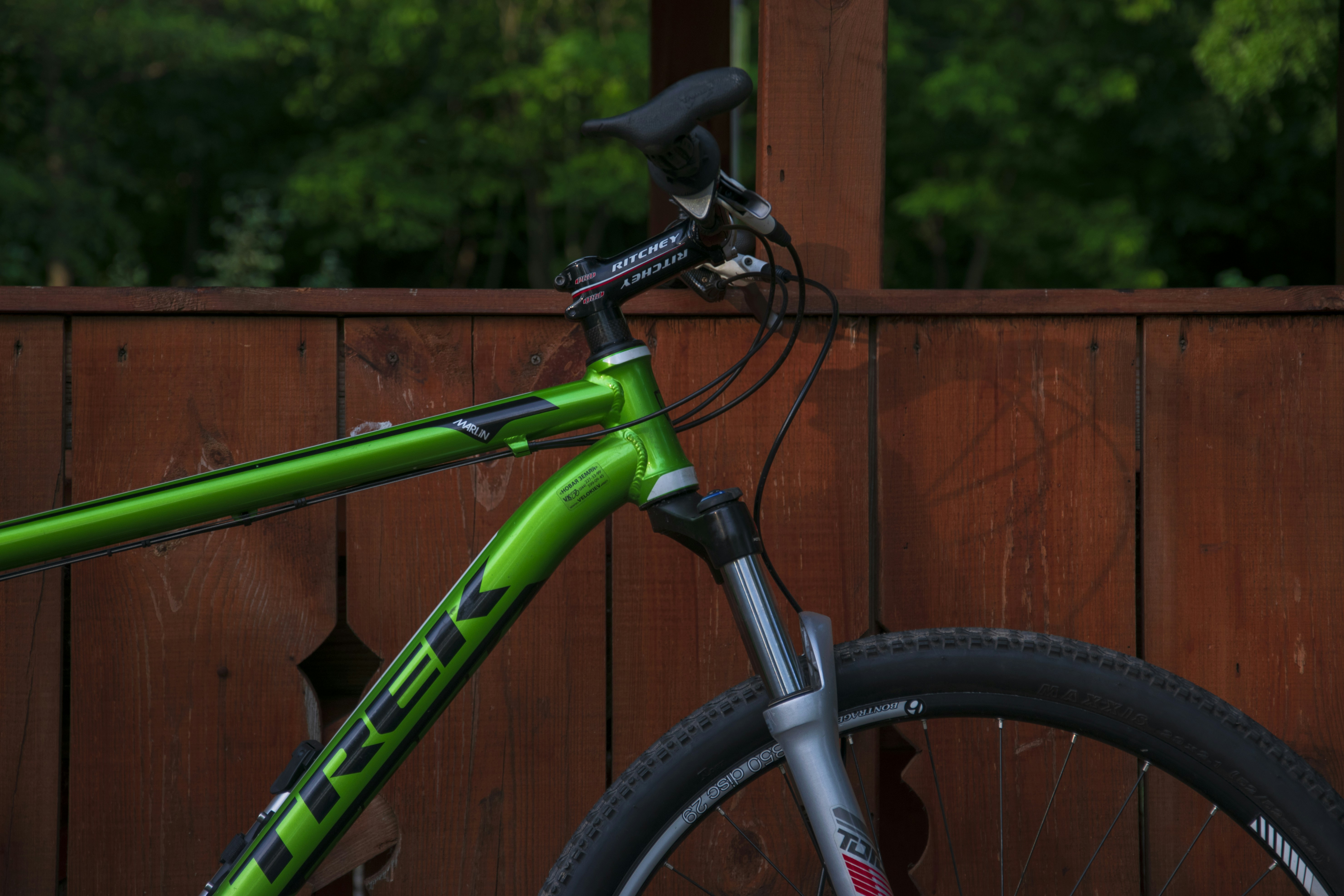 trek green