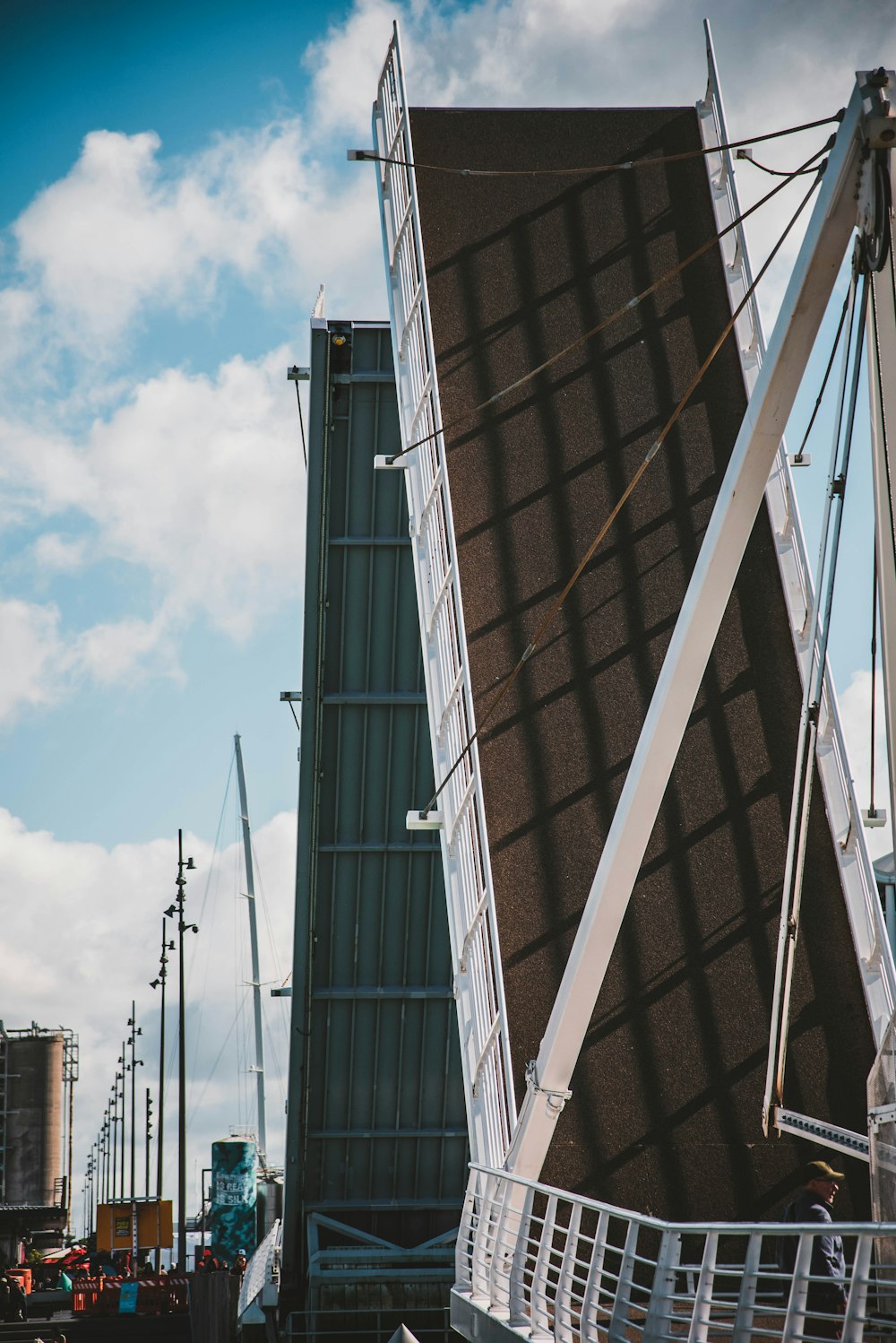 white and brown bridge