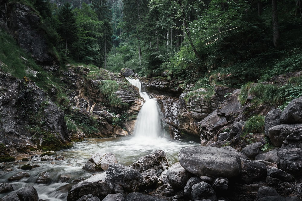 waterfalls during daytime