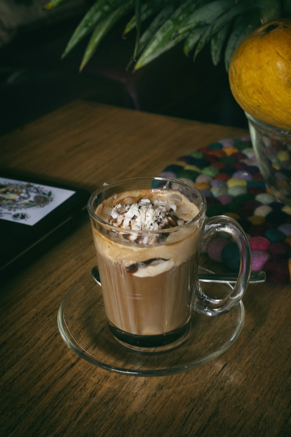 clear glass mug