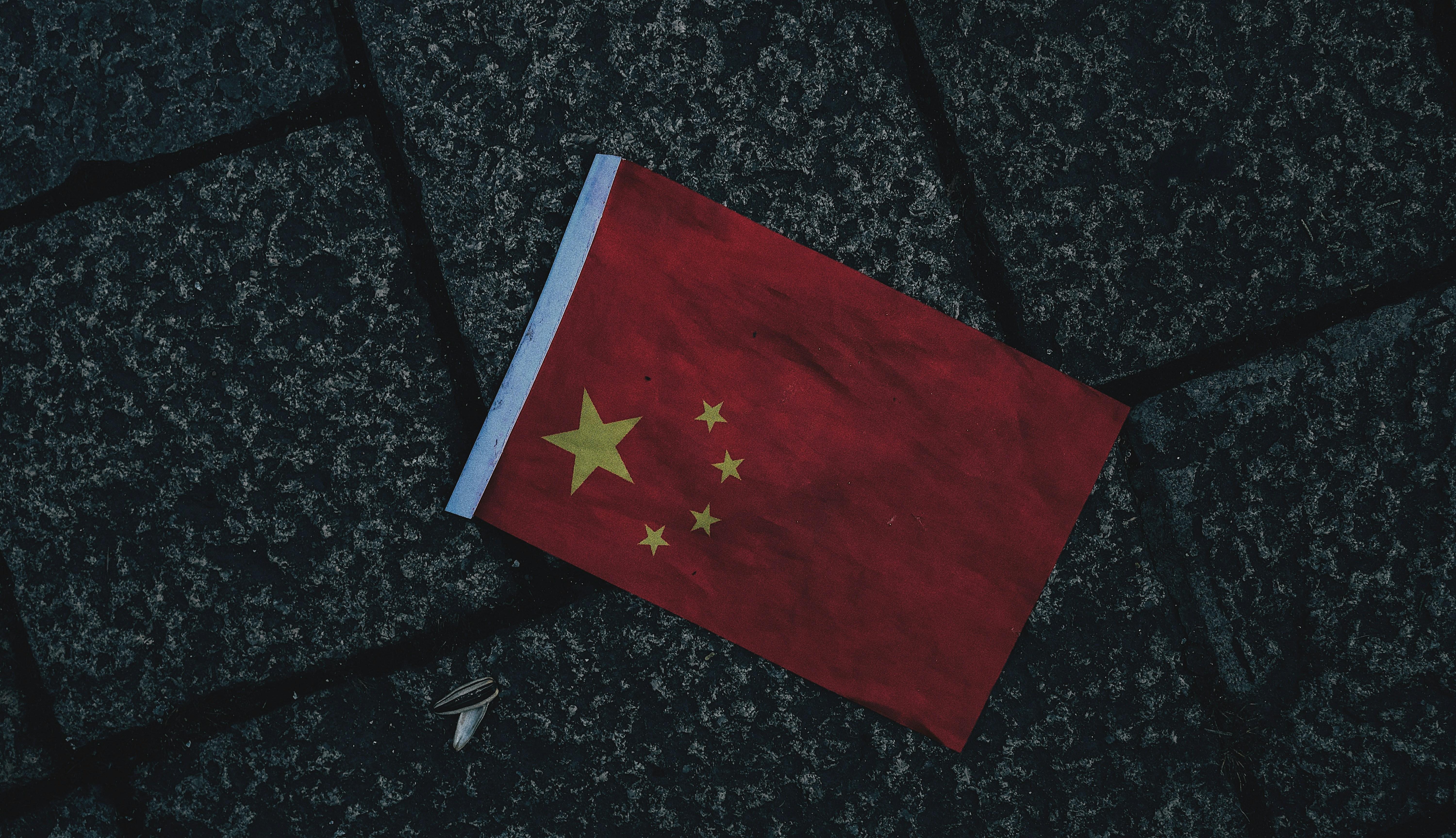 flaglet of China on gray surface