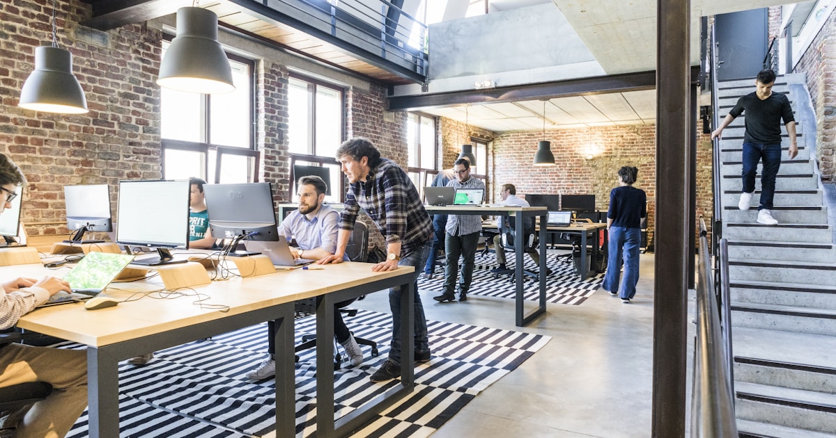 How to Choose Between Angels, VCs, and Accelerators