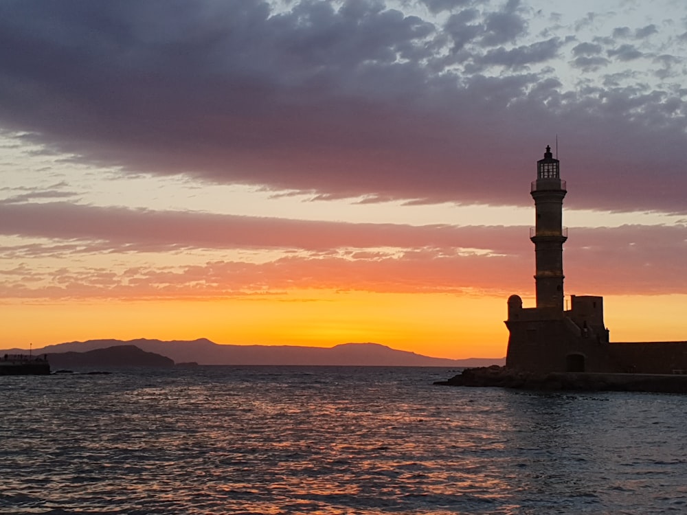 silhouette of Maiden's Tower beside body of water