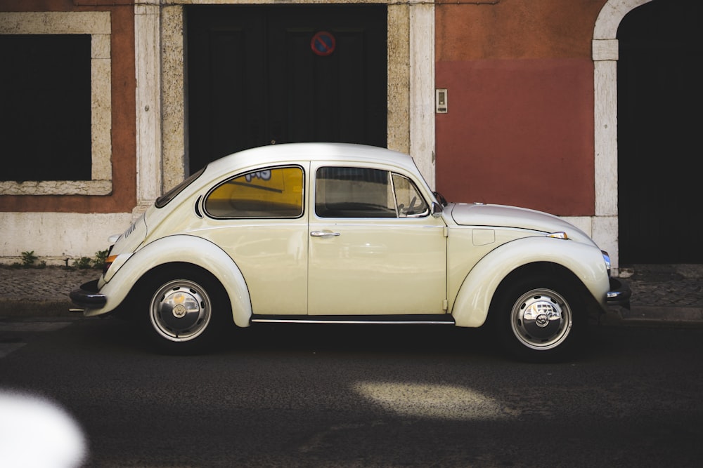 white Volkswagen Beetle