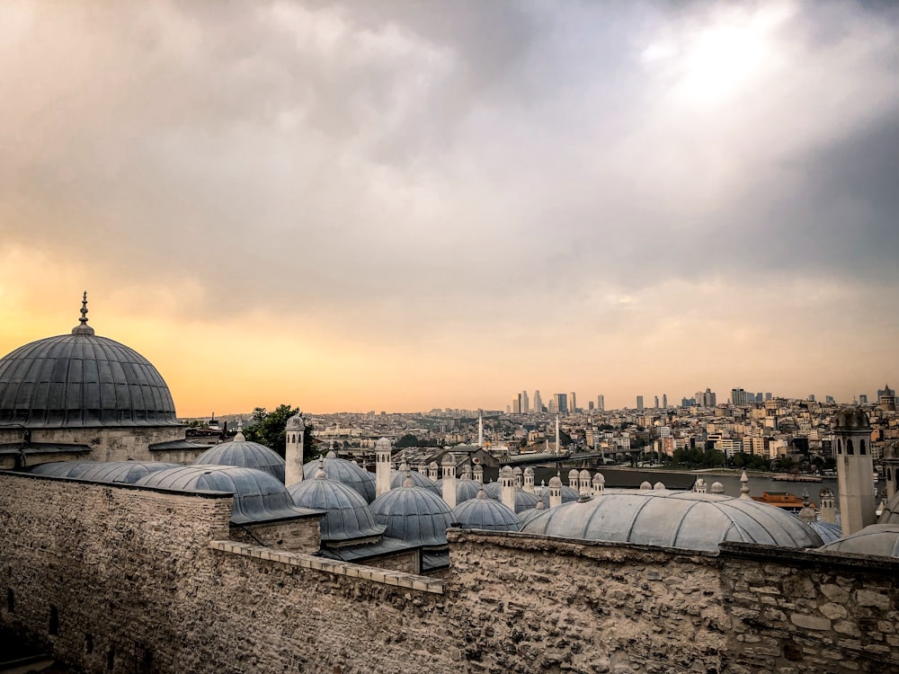 dome building under gray sky