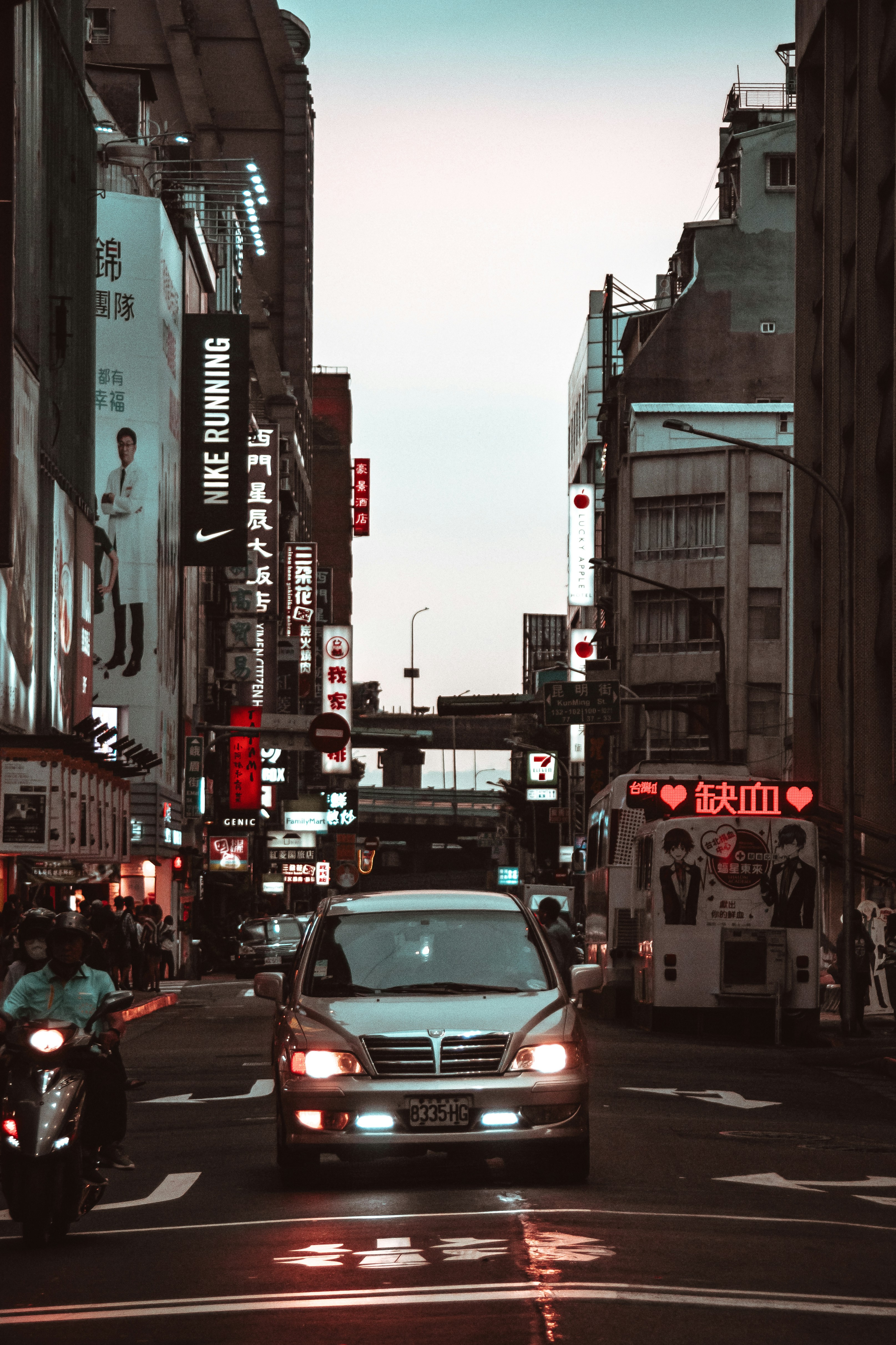 Photo by andywang02021