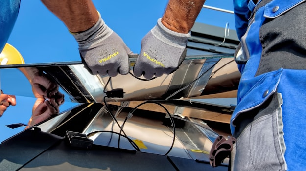 Durable solar panel construction and build quality details