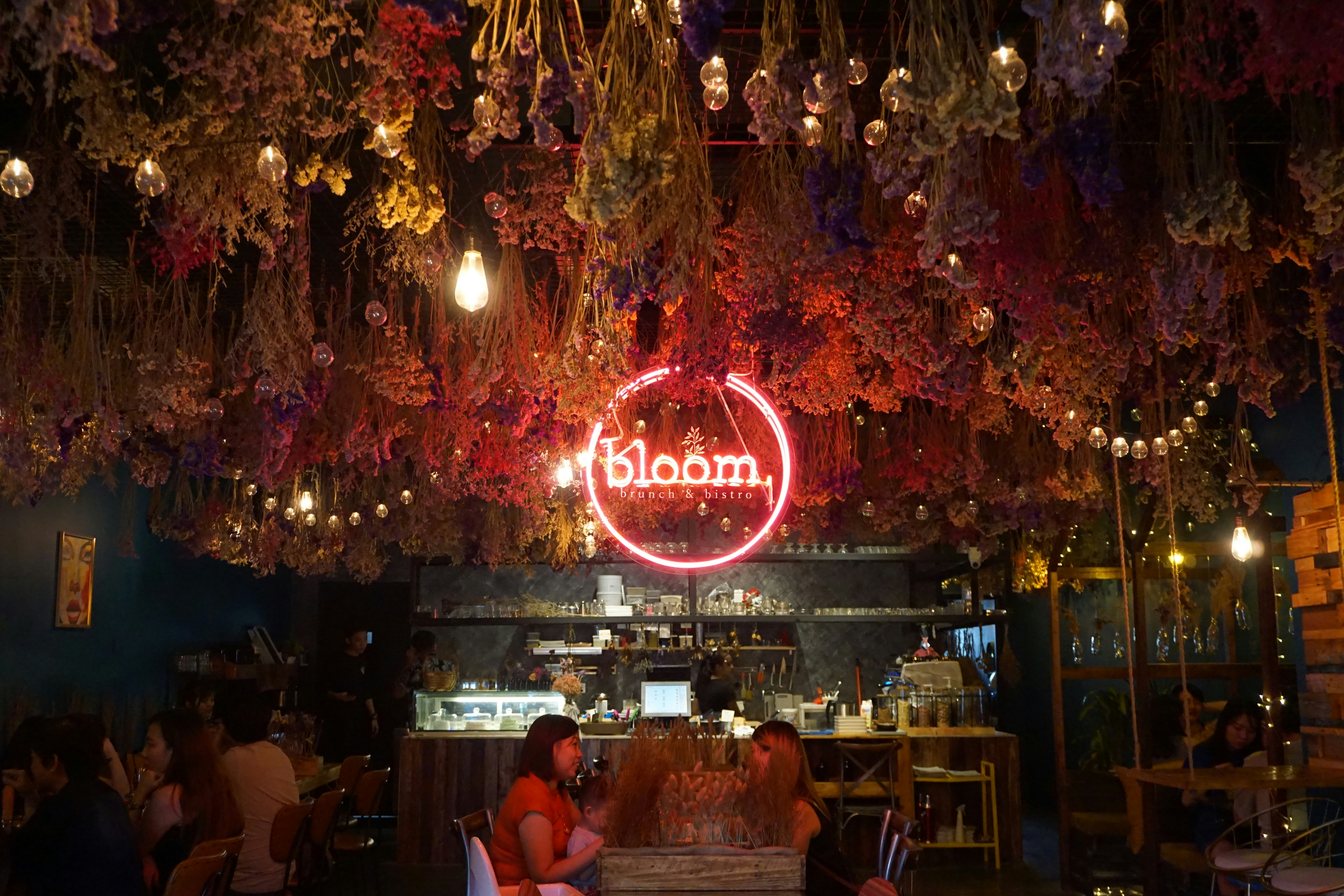 Kizom Cafe