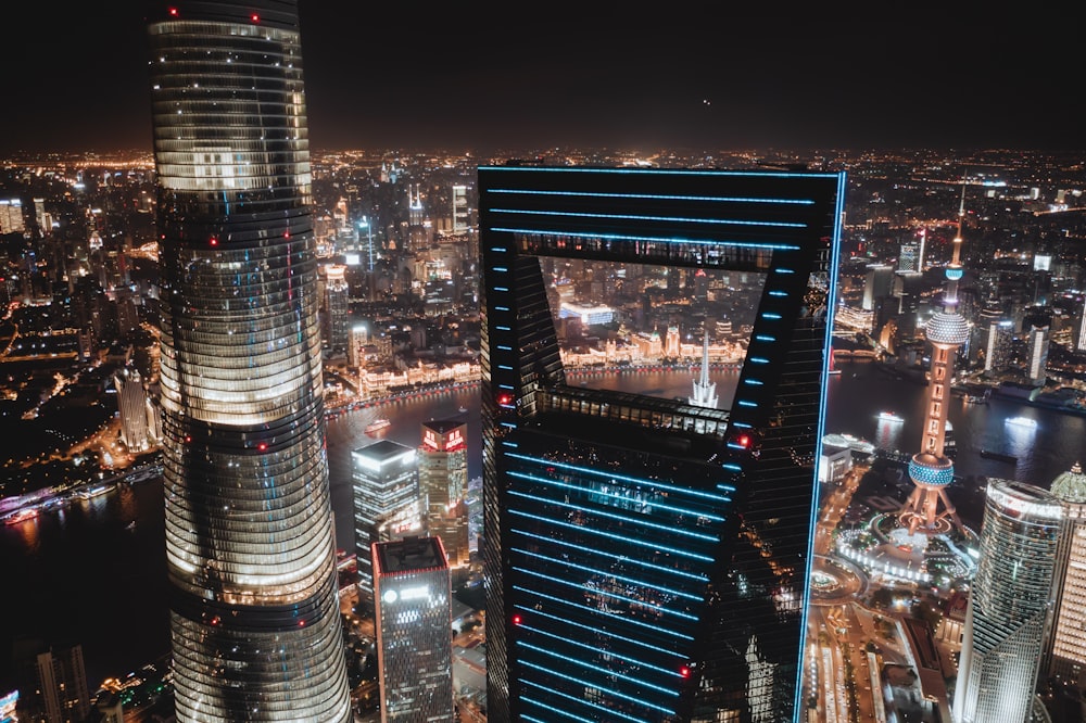 Città di Shanghai durante la notte