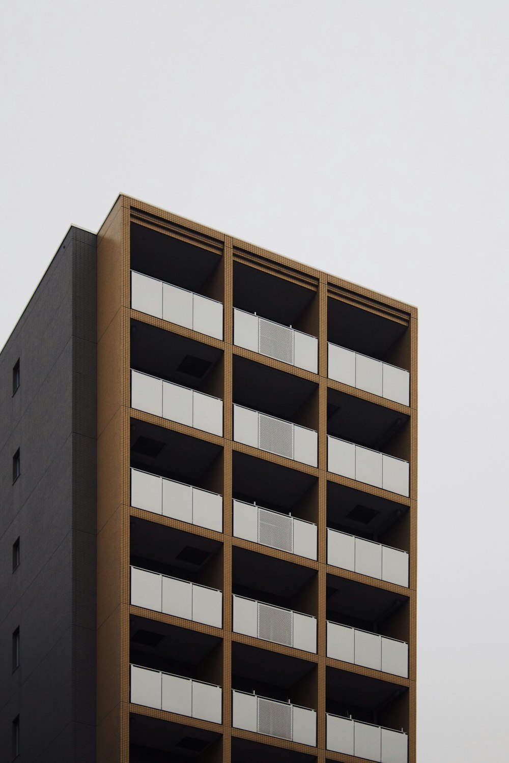 brown concrete building