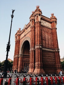 brown concrete building