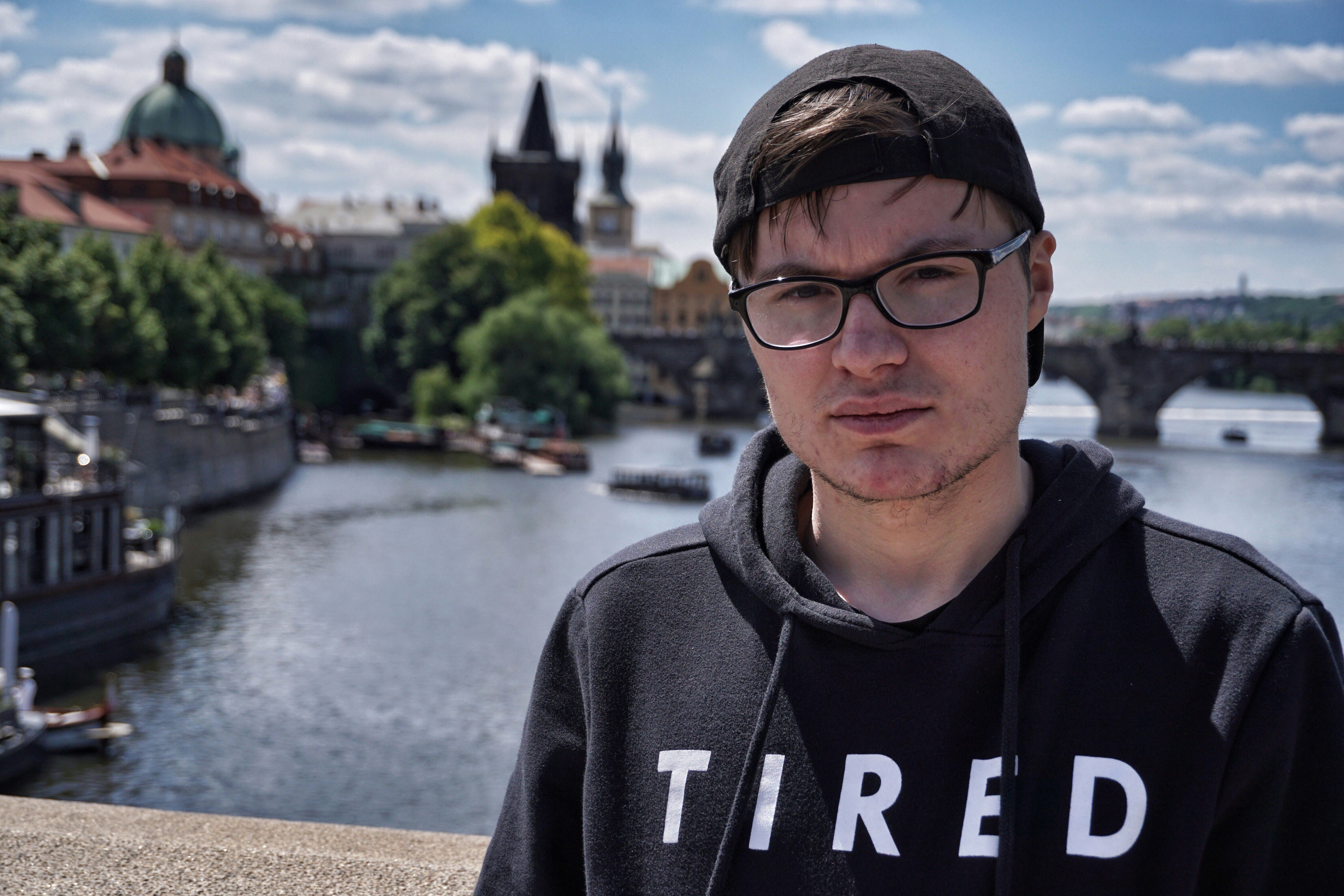 man in black pullover hoodie