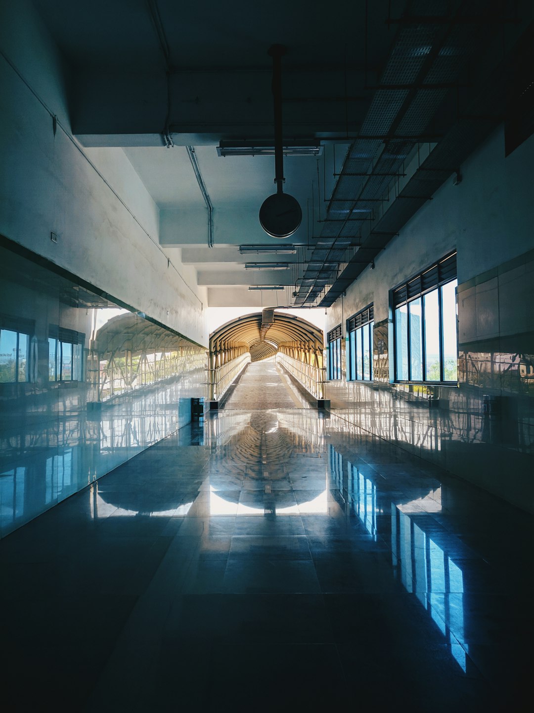 photo of Koyambedu Swimming pool near Arignar Anna Zoological Park